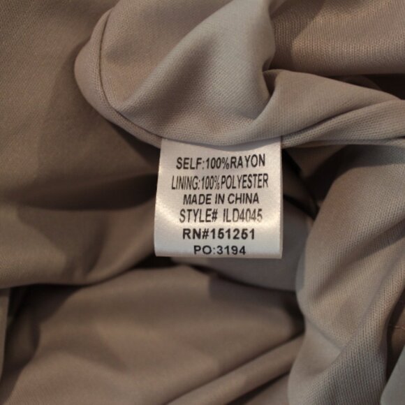 NWT In Loom Floral Embroidered All Over Midi Lavender Dress in Large - Picture 11 of 16